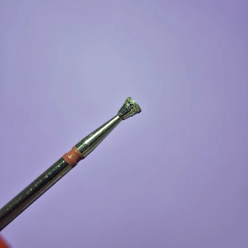 Fresa cono invertido diamantada cinta roja