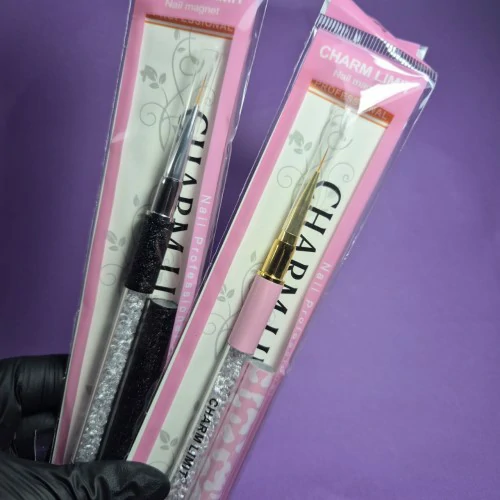 PINCEL LINER CON TAPA CHARM LIMIT