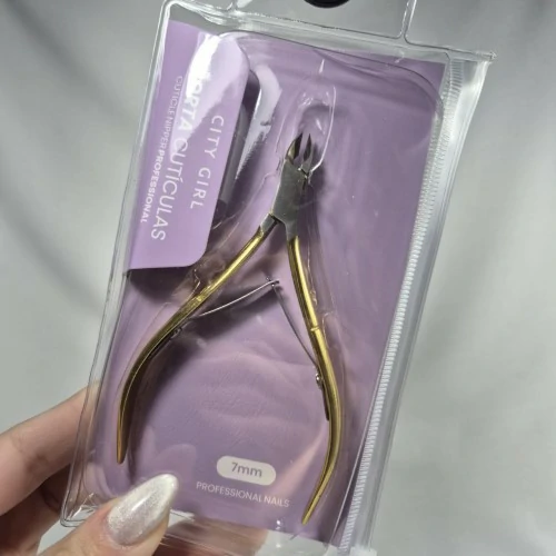 CORTA CUTICULAS CCITY GIRL DORADO 7MM
