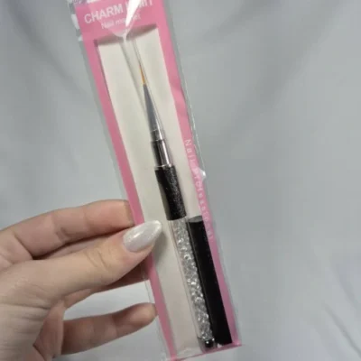 PINCEL LINER CON TAPA NEGRO CHARM LIMIT