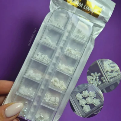 Deco charm limit x 12 DECORACION APLIQUE DECO CHARM LIMIT FLORES Y PERLAS BLANCAS MANICURIA