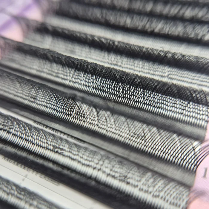 Pestañas YY 0.07 D MIX 8-15mm 3 Pestañas YY 0.07 D MIX 8-15mm